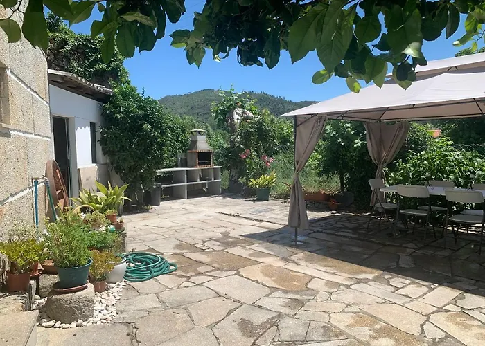 Casa Do Outeiro Hébergement de vacances *